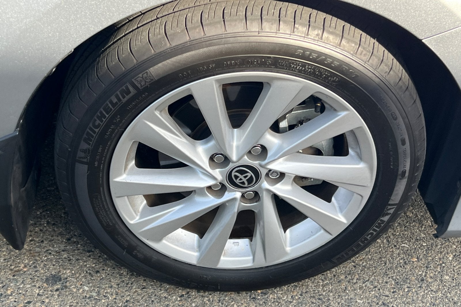 2024 Toyota Camry LE