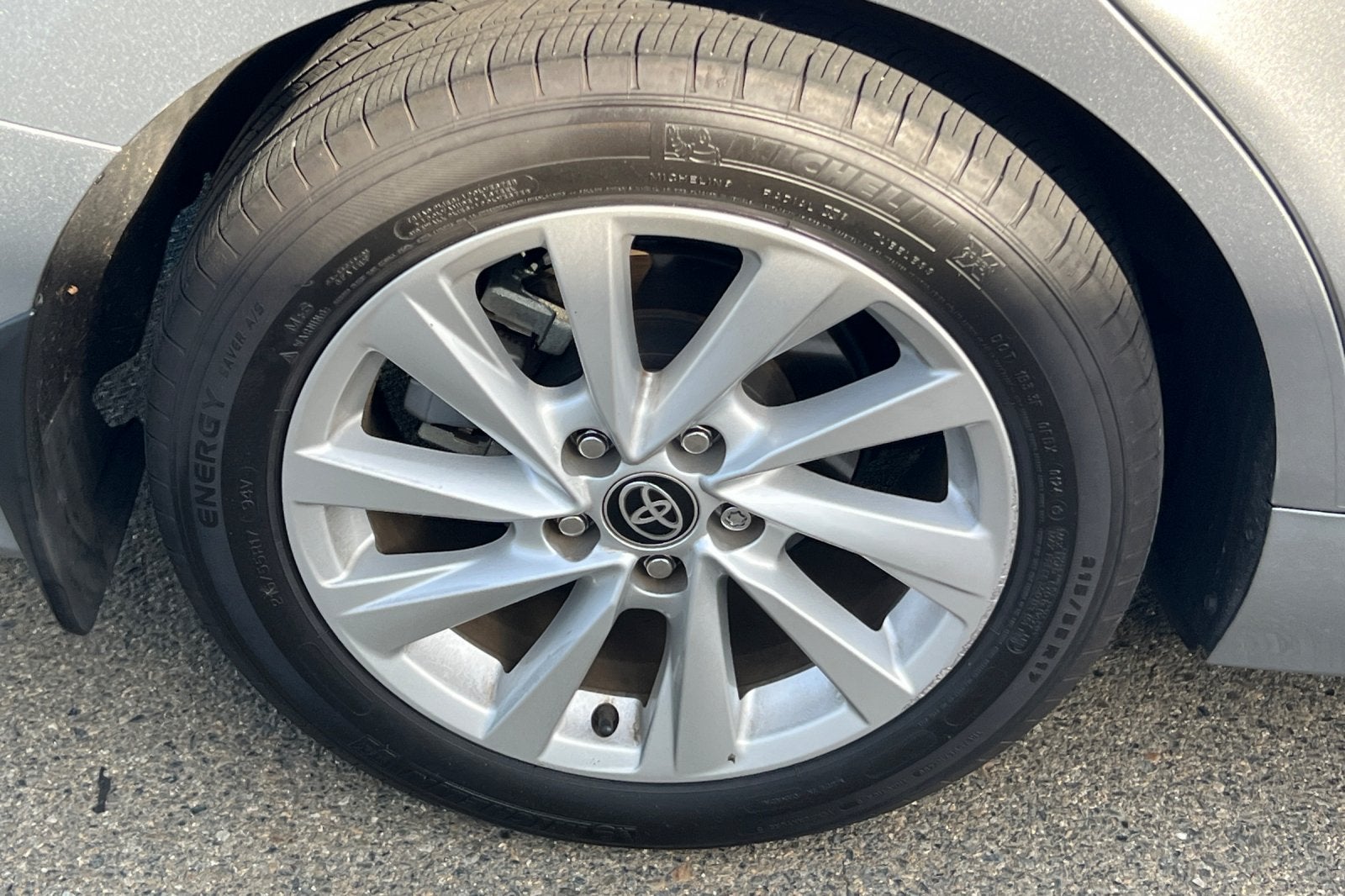 2024 Toyota Camry LE