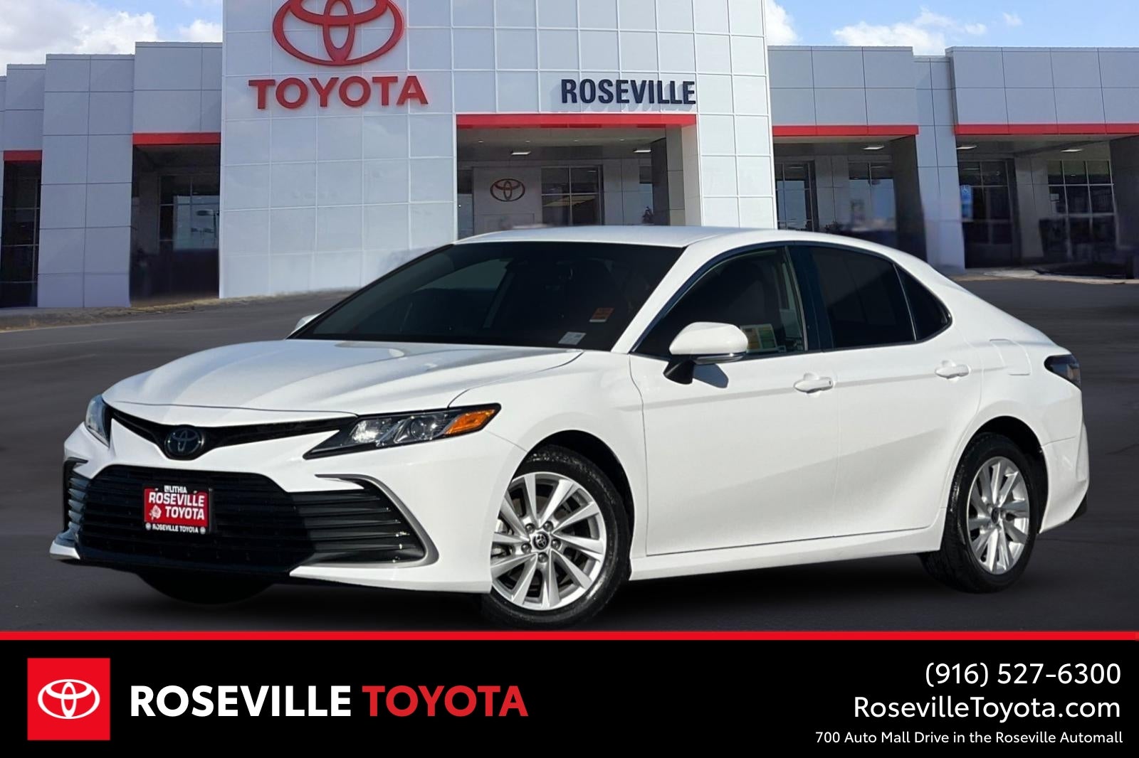 2024 Toyota Camry LE