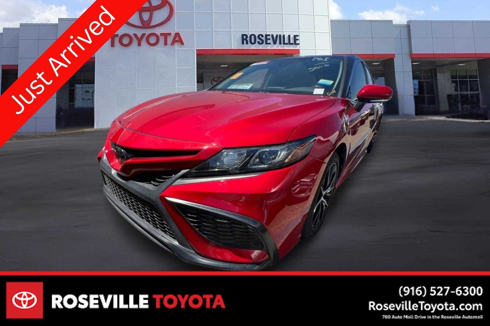 2022 Toyota Camry SE