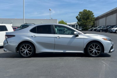 2021 Toyota Camry SE