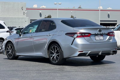2021 Toyota Camry SE