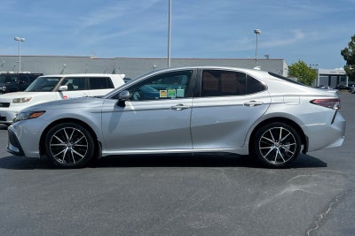2021 Toyota Camry SE