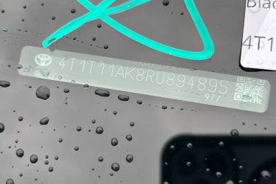 2024 Toyota Camry SE