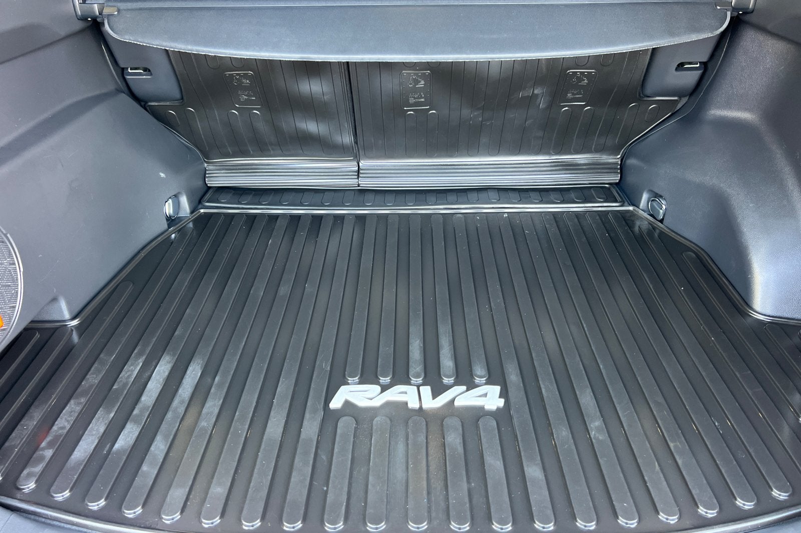 2023 Toyota RAV4 Hybrid Limited