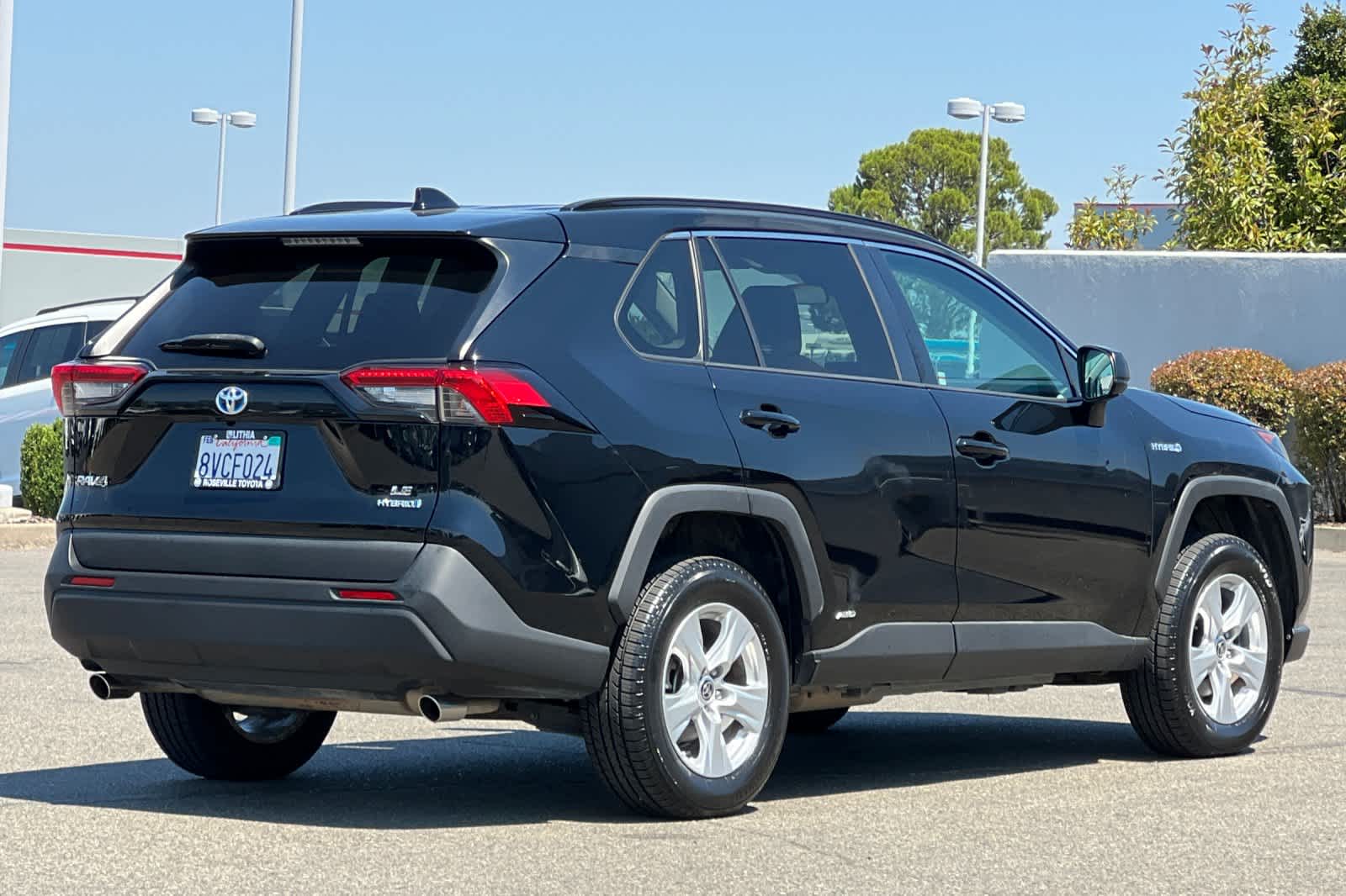 2021 Toyota RAV4 Hybrid LE