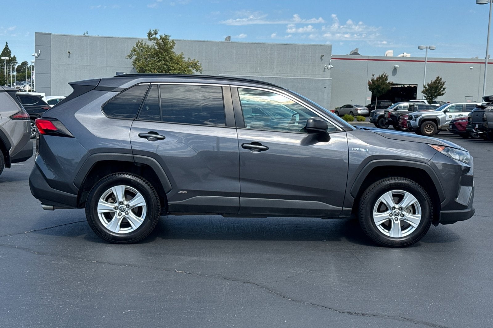 2021 Toyota RAV4 Hybrid LE