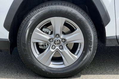 2022 Toyota RAV4 Hybrid LE