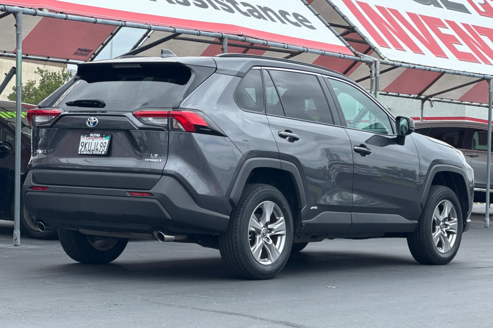 2024 Toyota RAV4 Hybrid LE