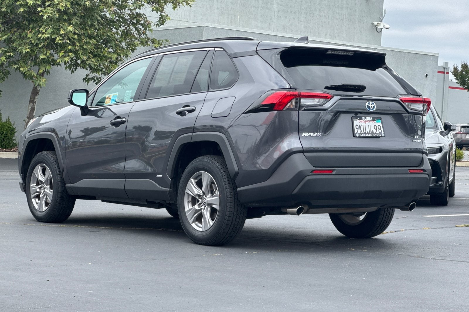 2024 Toyota RAV4 Hybrid LE