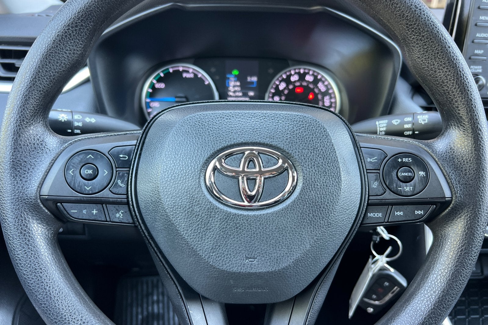 2022 Toyota RAV4 Hybrid LE