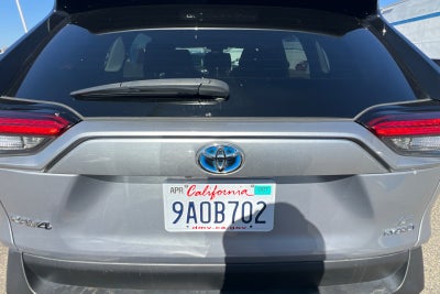 2022 Toyota RAV4 Hybrid LE