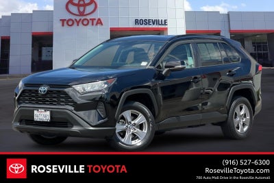 2022 Toyota RAV4 Hybrid LE