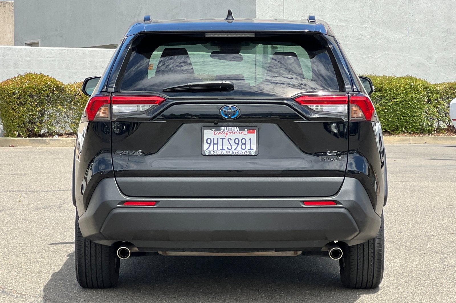 2022 Toyota RAV4 Hybrid LE