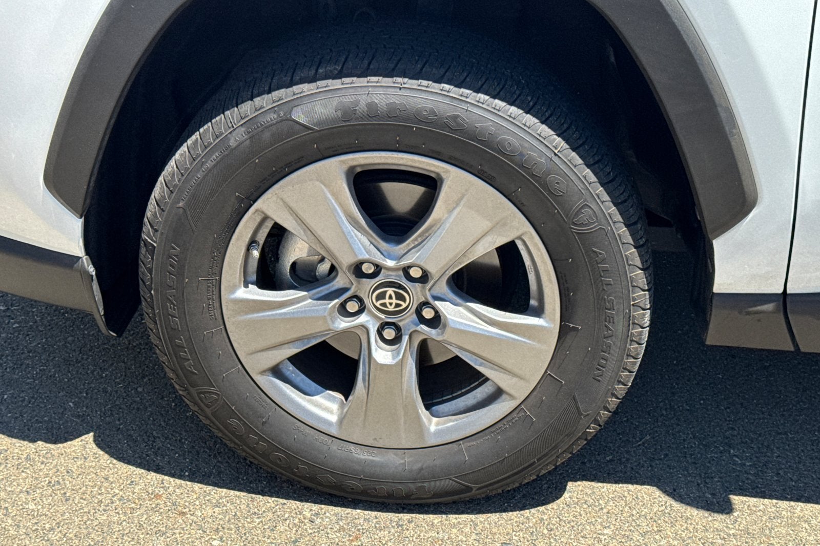 2023 Toyota RAV4 Hybrid LE