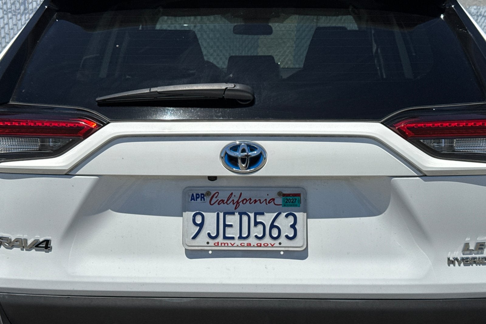 2023 Toyota RAV4 Hybrid LE