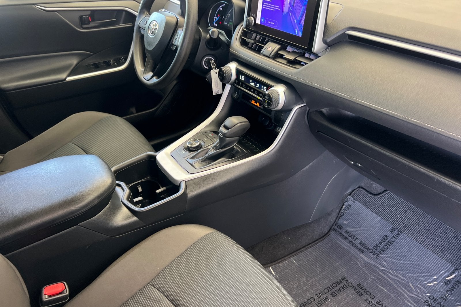 2023 Toyota RAV4 Hybrid LE