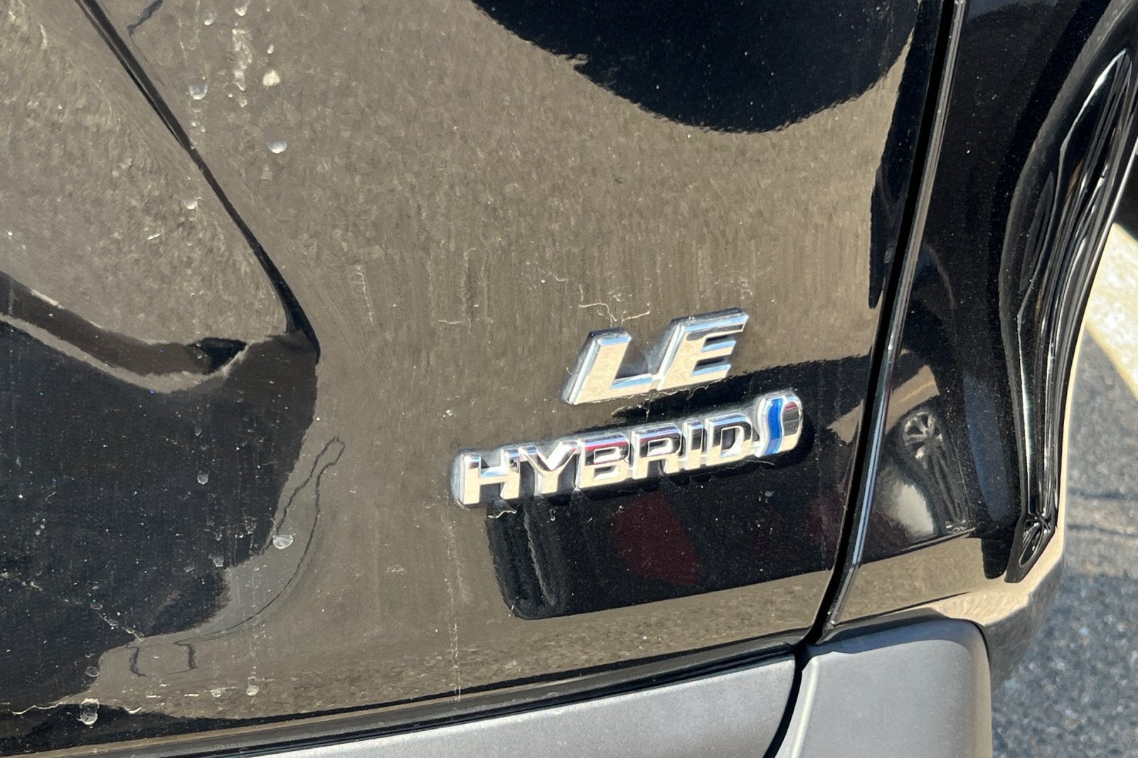 2023 Toyota RAV4 Hybrid LE