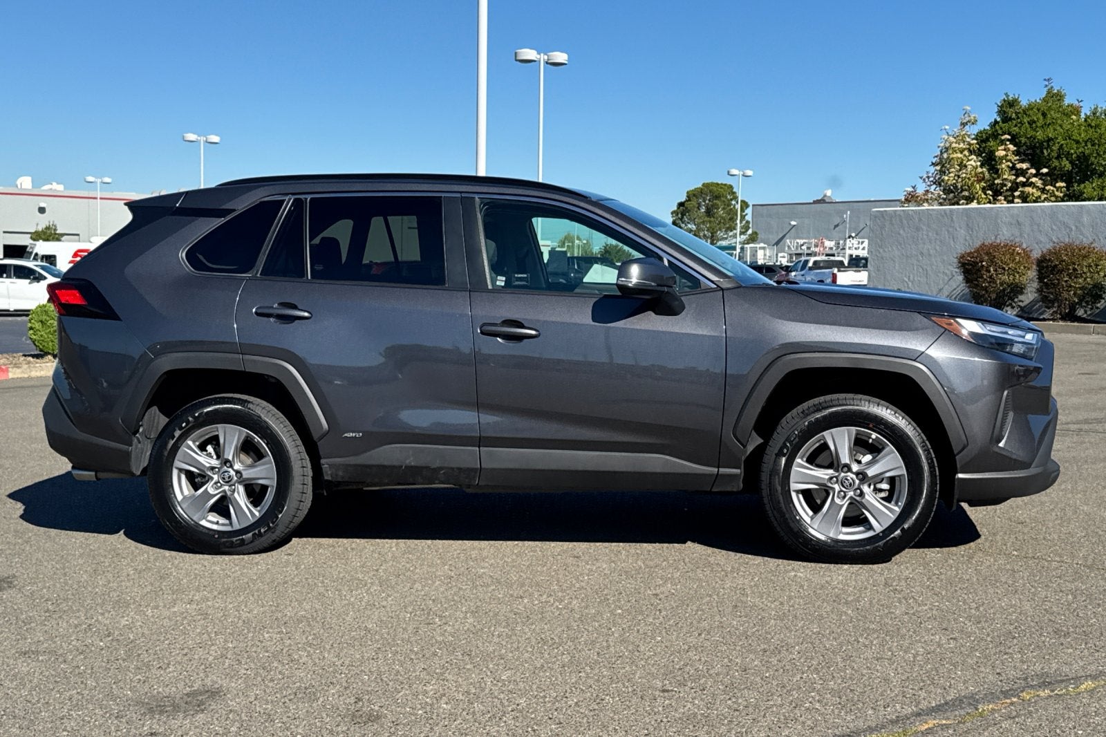 2023 Toyota RAV4 Hybrid LE