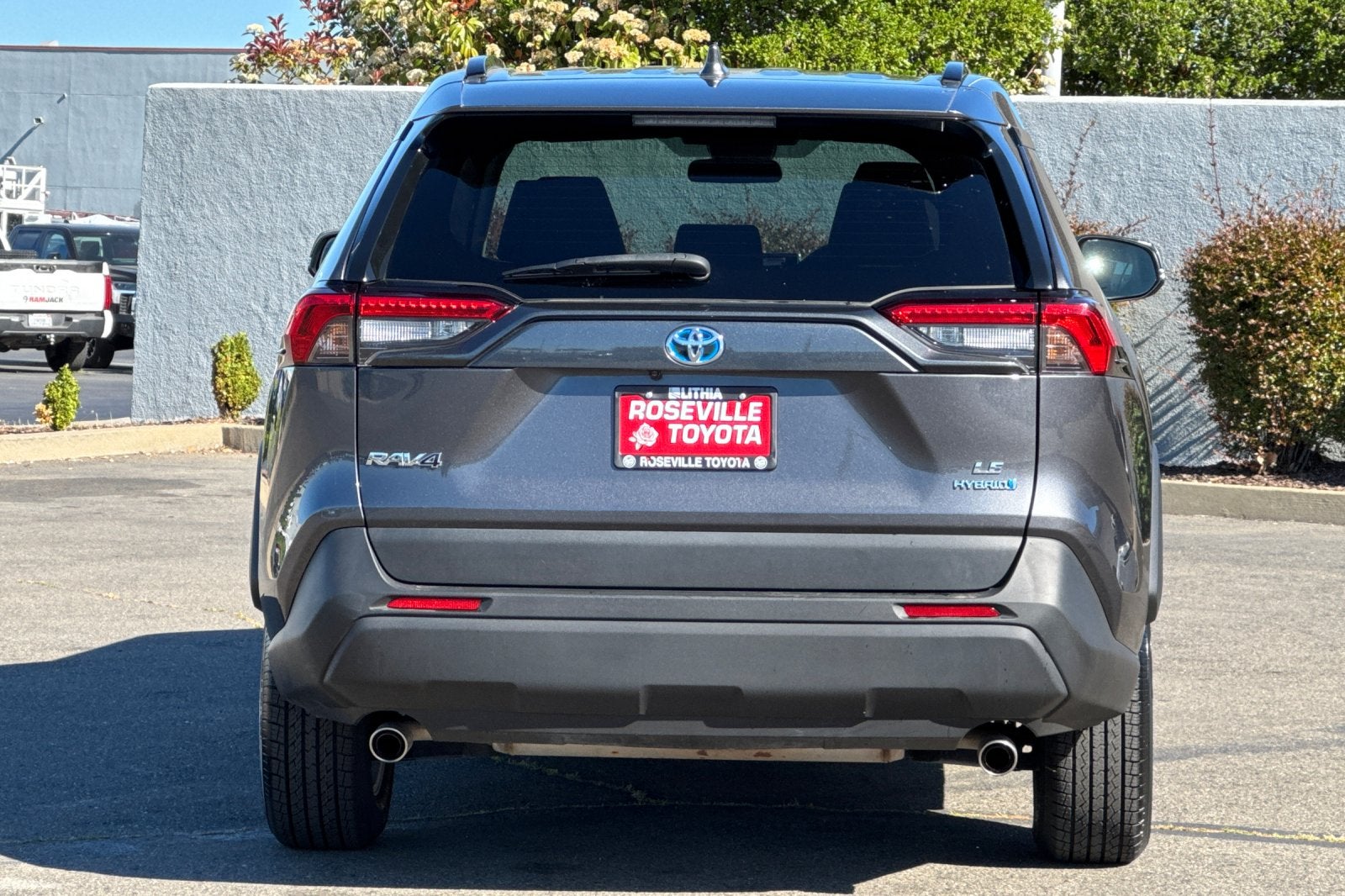 2023 Toyota RAV4 Hybrid LE