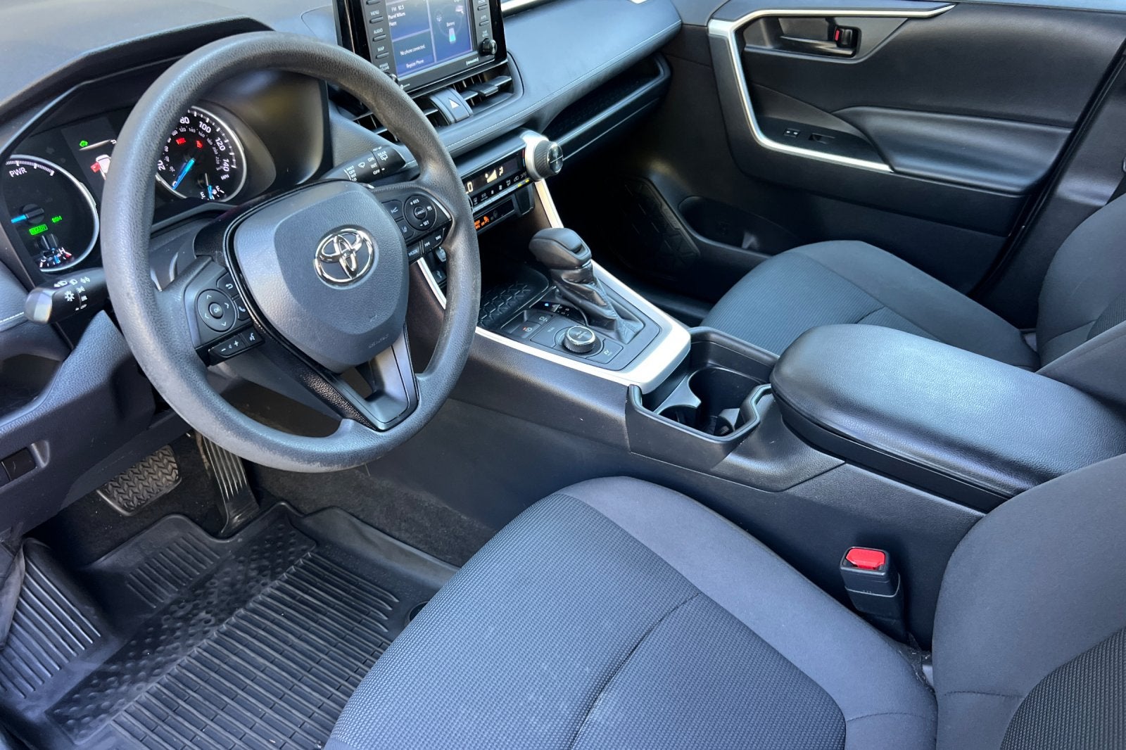 2021 Toyota RAV4 Hybrid LE