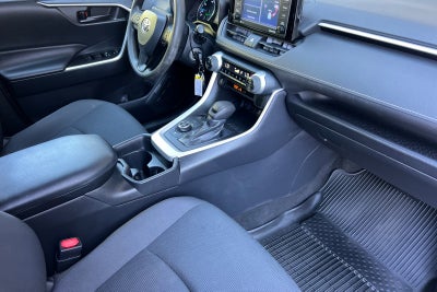 2021 Toyota RAV4 Hybrid LE