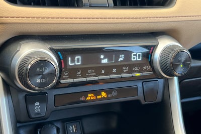 2023 Toyota RAV4 Hybrid LE