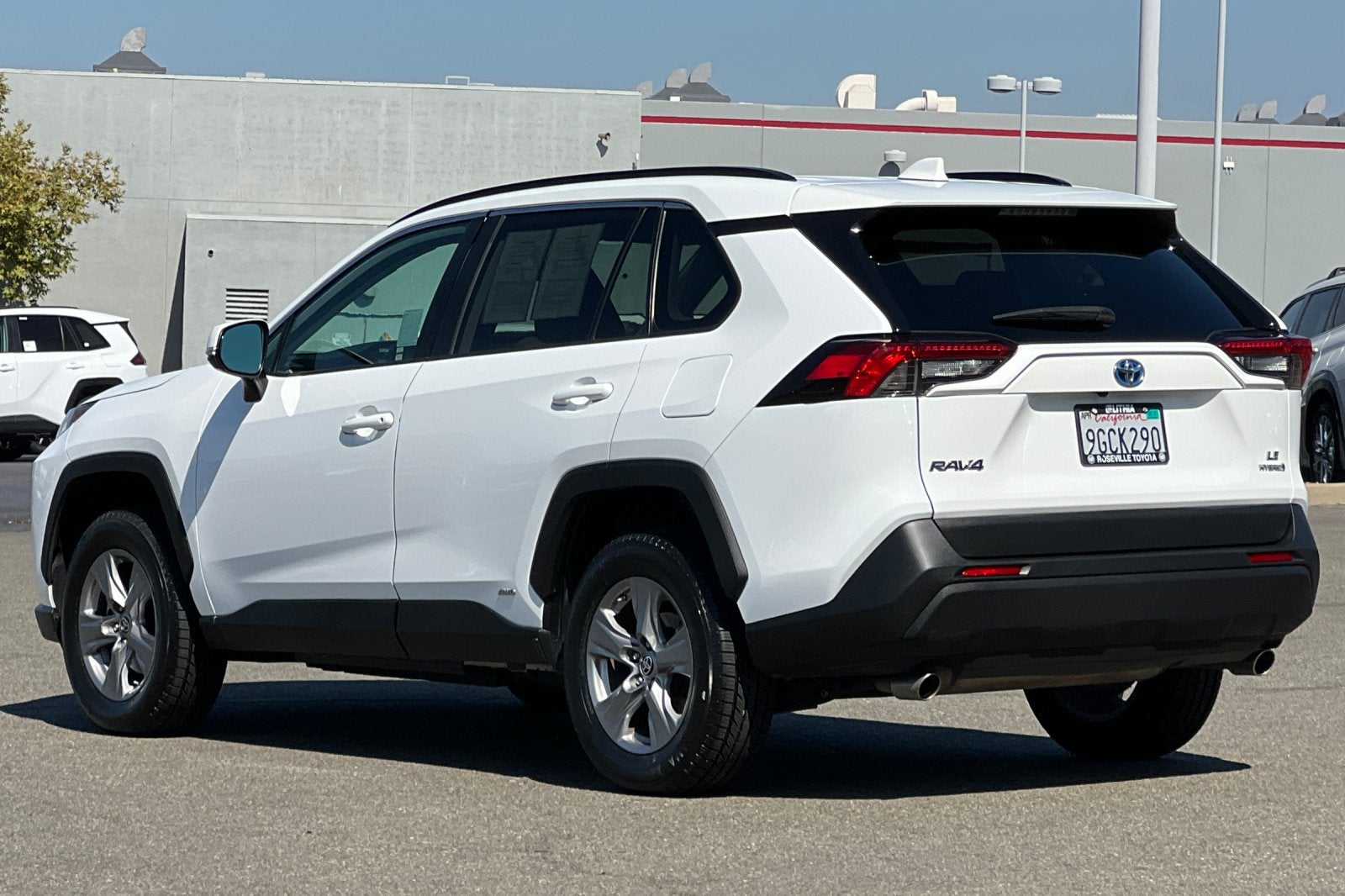 2023 Toyota RAV4 Hybrid LE