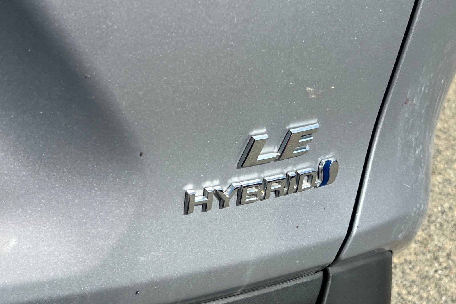 2022 Toyota RAV4 Hybrid LE