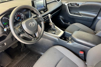 2022 Toyota RAV4 Hybrid LE