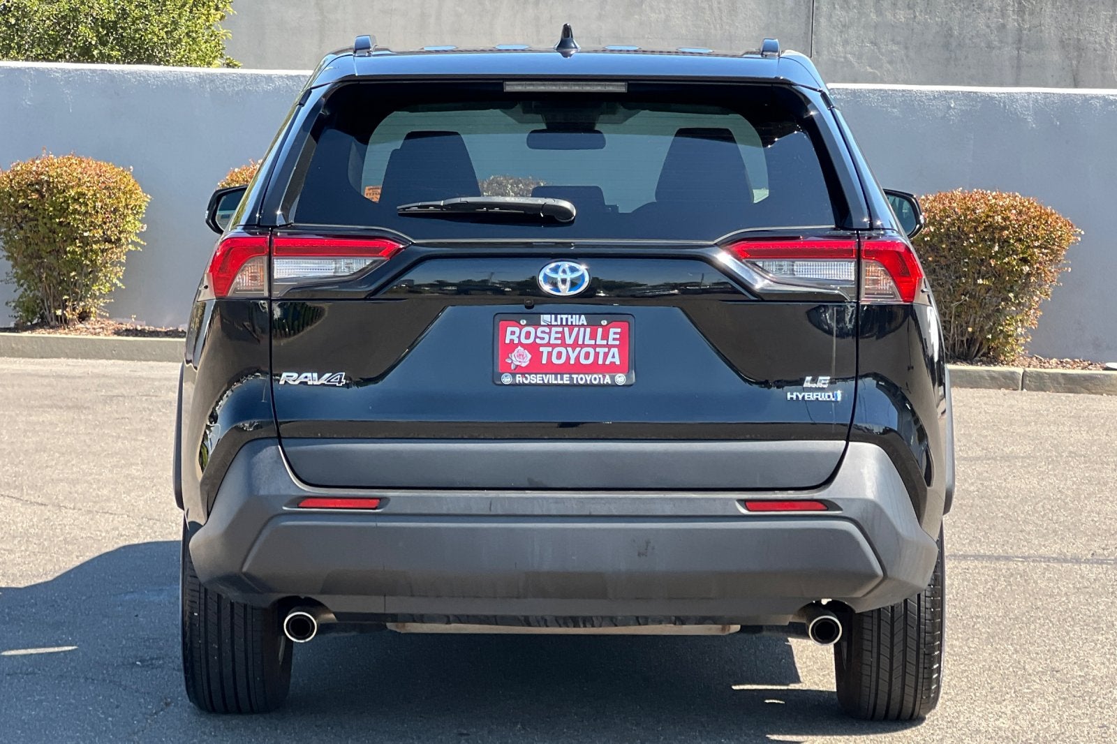 2022 Toyota RAV4 Hybrid LE