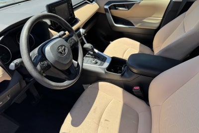 2022 Toyota RAV4 Hybrid XLE