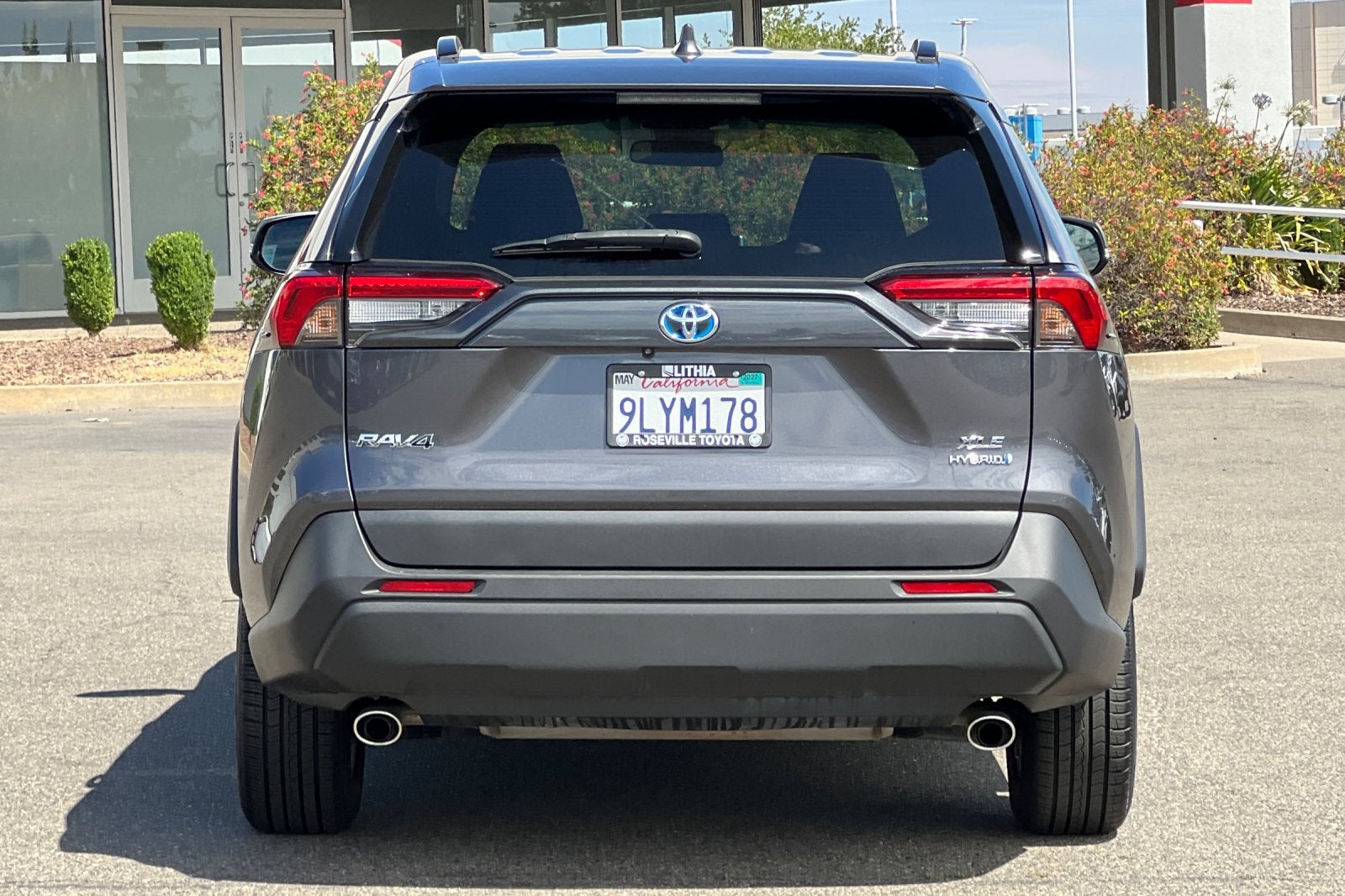 2024 Toyota RAV4 Hybrid XLE