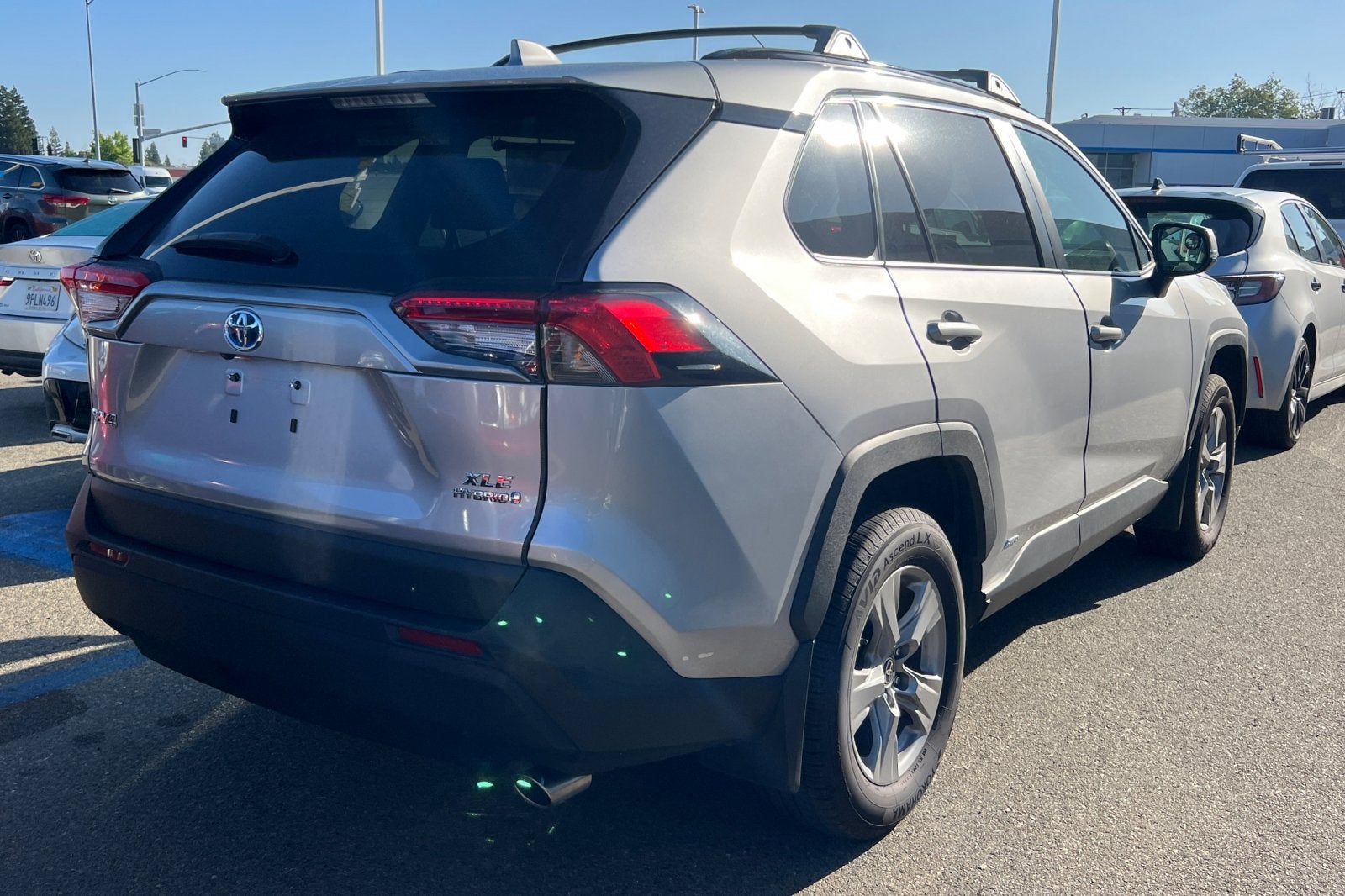 2023 Toyota RAV4 Hybrid XLE