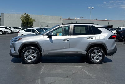 2022 Toyota RAV4 Hybrid XLE