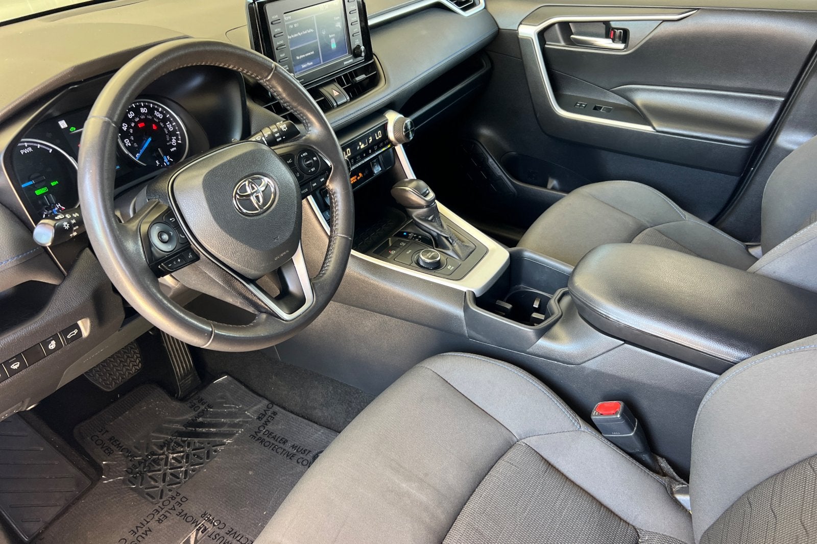 2022 Toyota RAV4 Hybrid SE