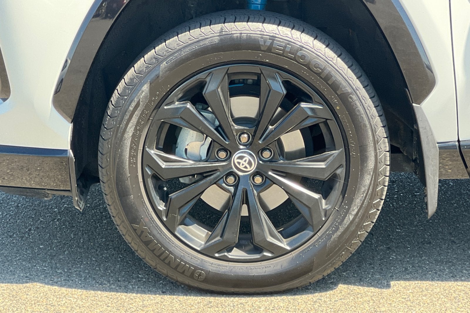 2022 Toyota RAV4 Hybrid SE