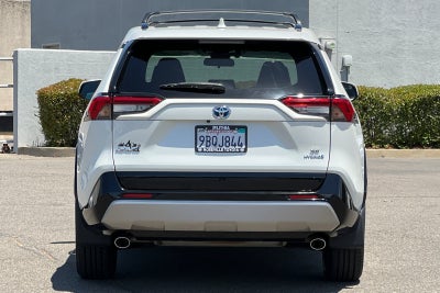 2022 Toyota RAV4 Hybrid SE