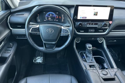 2025 Toyota Grand Highlander XLE