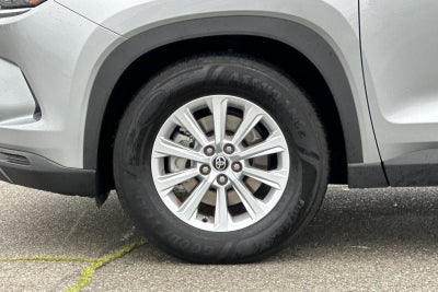 2025 Toyota Grand Highlander XLE