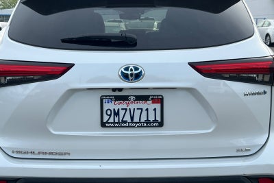 2022 Toyota Highlander Hybrid Bronze Edition