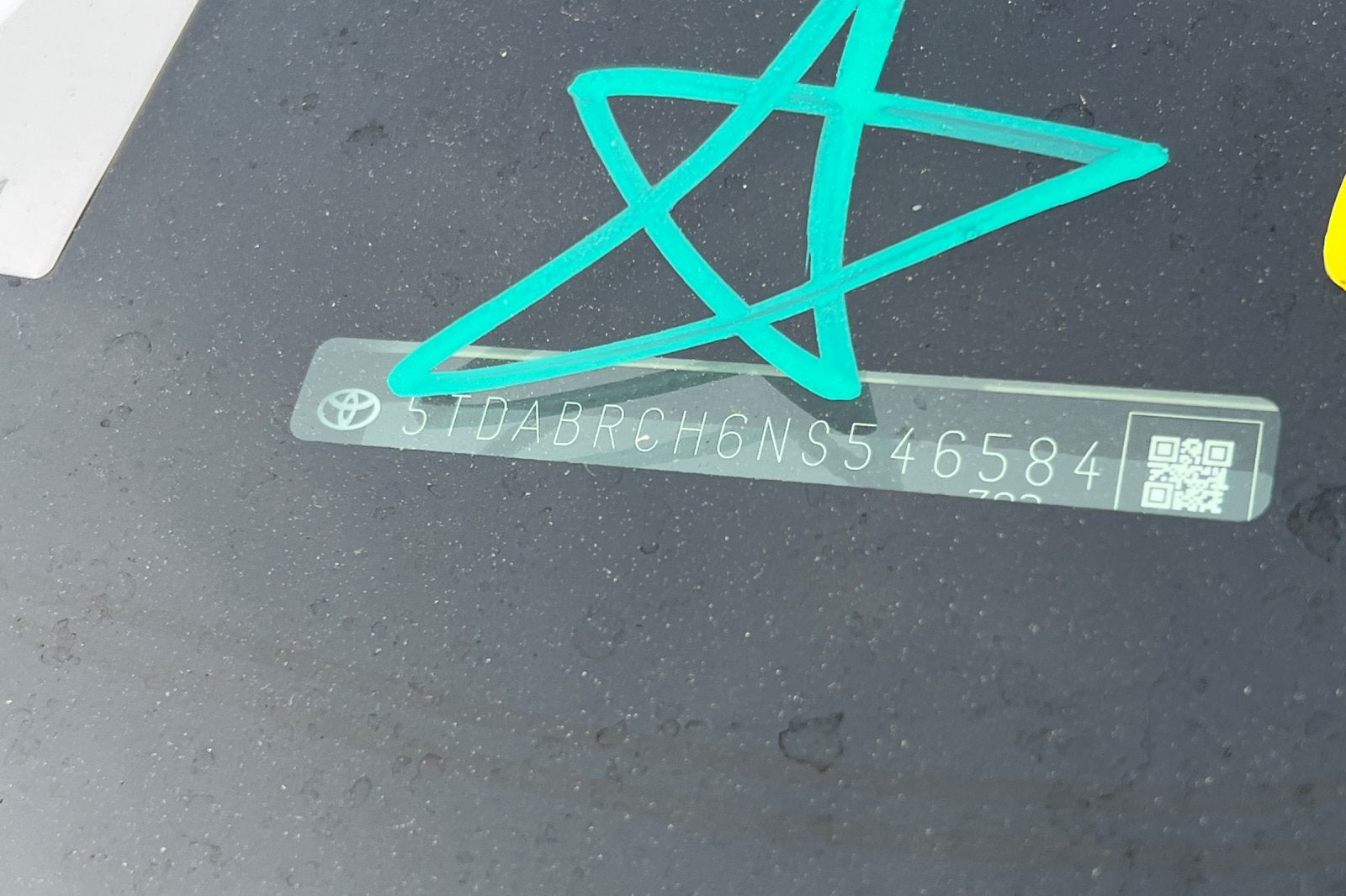 2022 Toyota Highlander Hybrid Bronze Edition