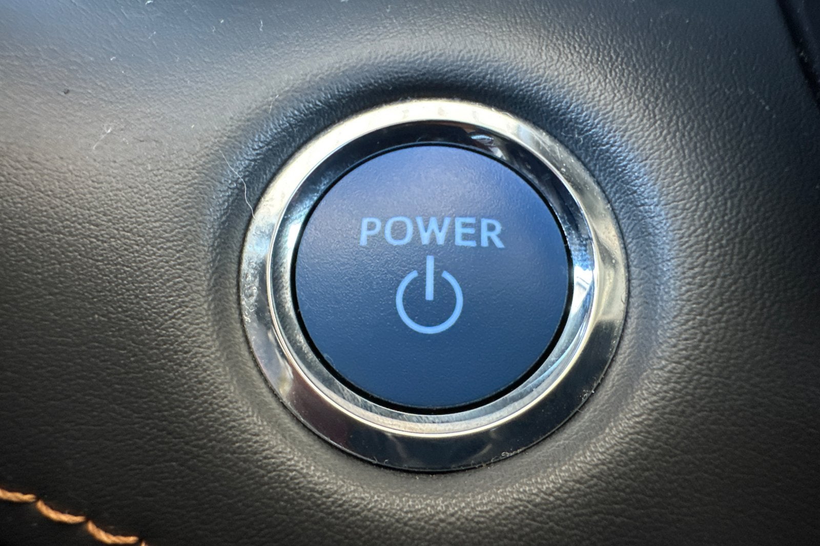 2022 Toyota Highlander Hybrid Bronze Edition