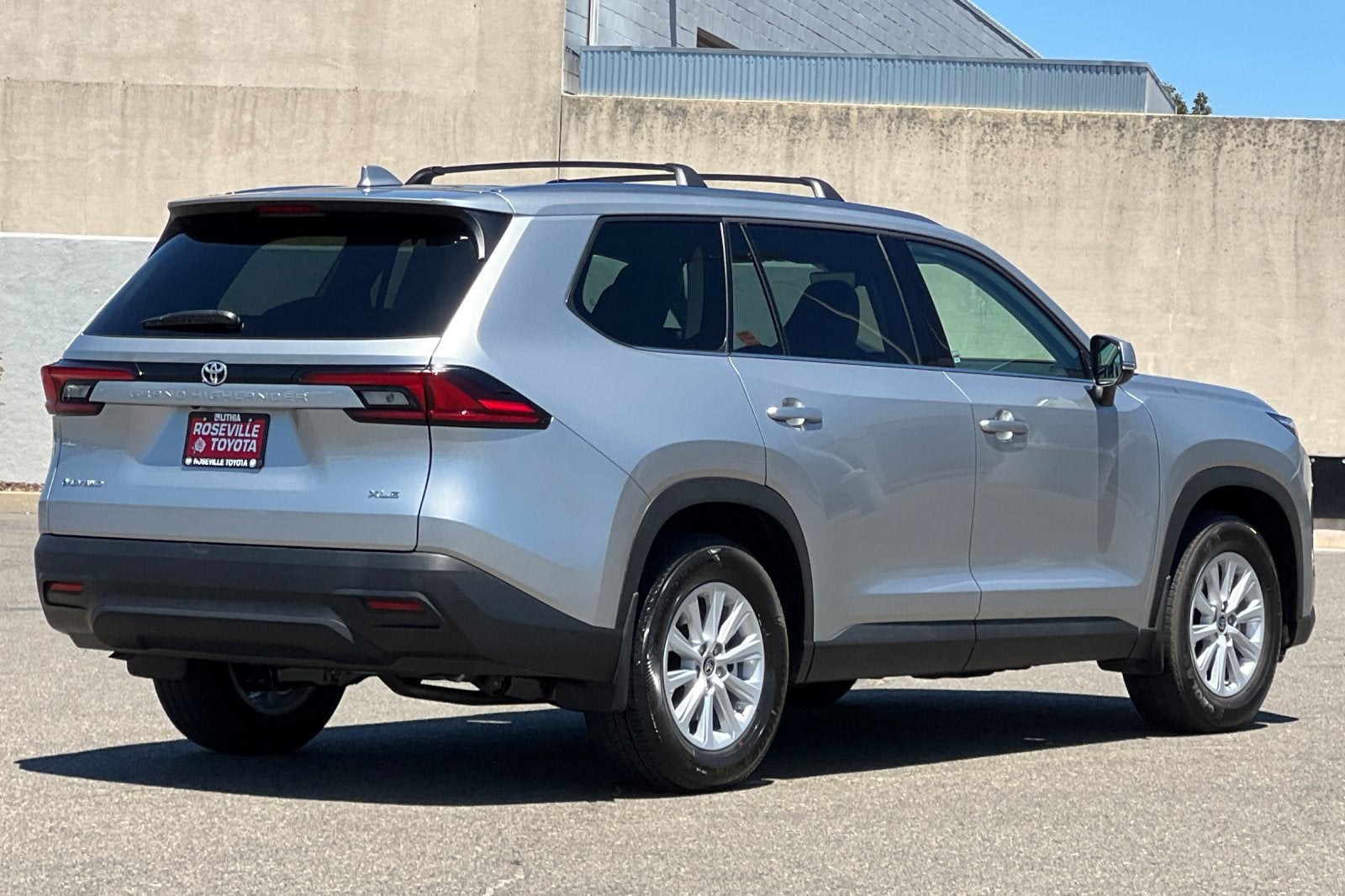 2026 Toyota Grand Highlander Hybrid XLE