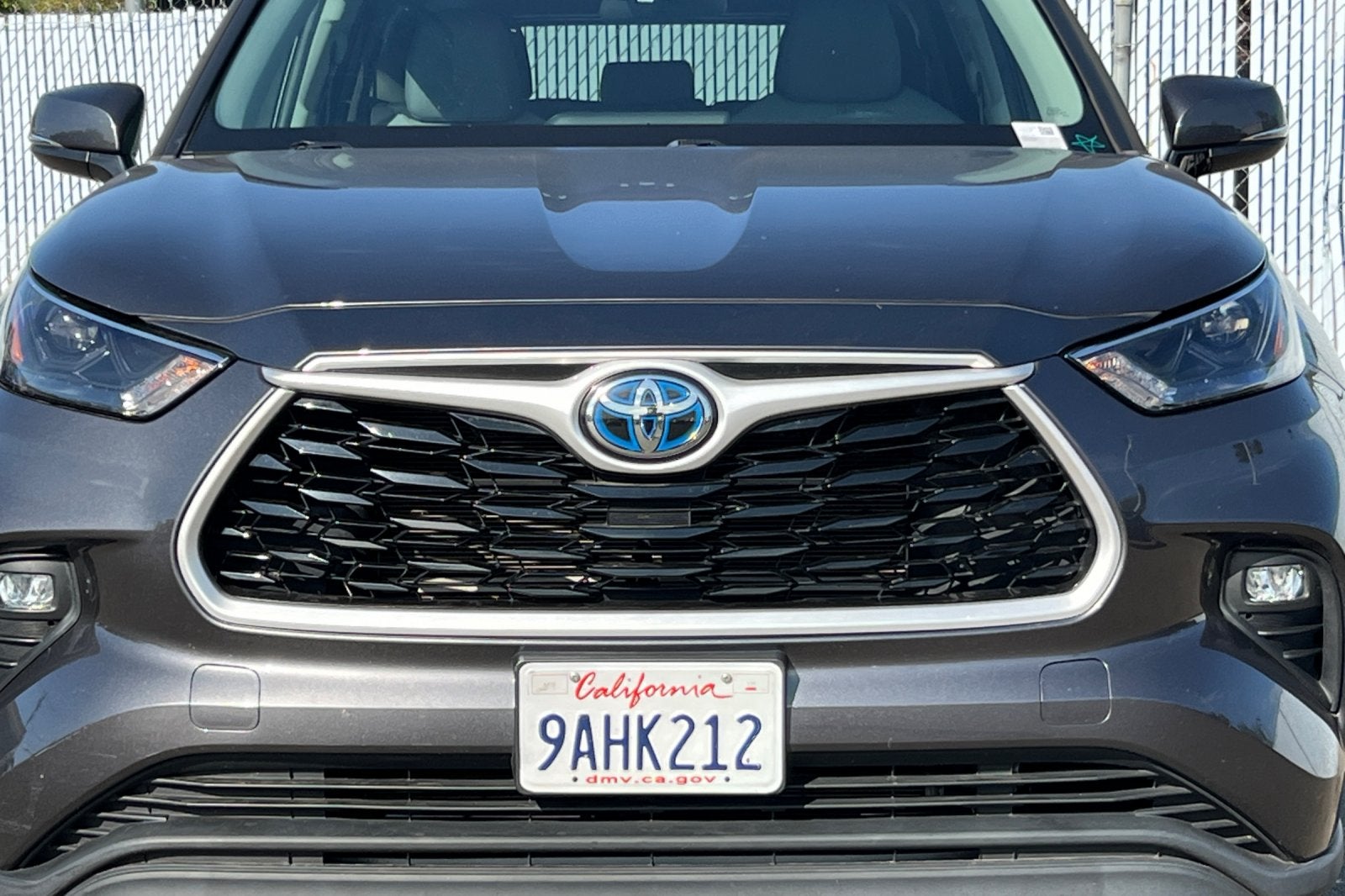 2022 Toyota Highlander Hybrid LE