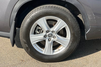 2022 Toyota Highlander Hybrid LE