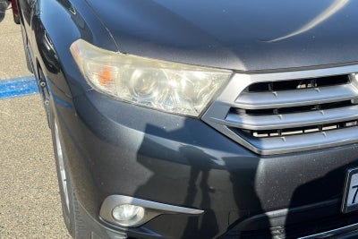 2013 Toyota Highlander SE
