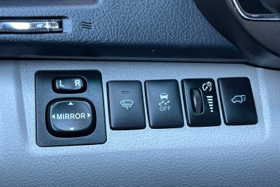 2013 Toyota Highlander SE