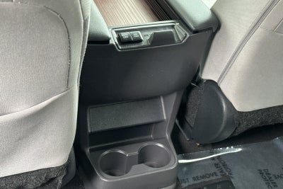 2022 Toyota Sienna LE