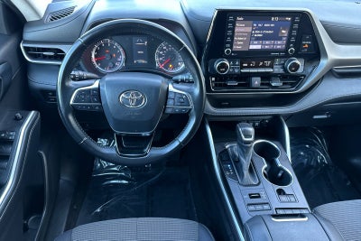 2021 Toyota Highlander LE